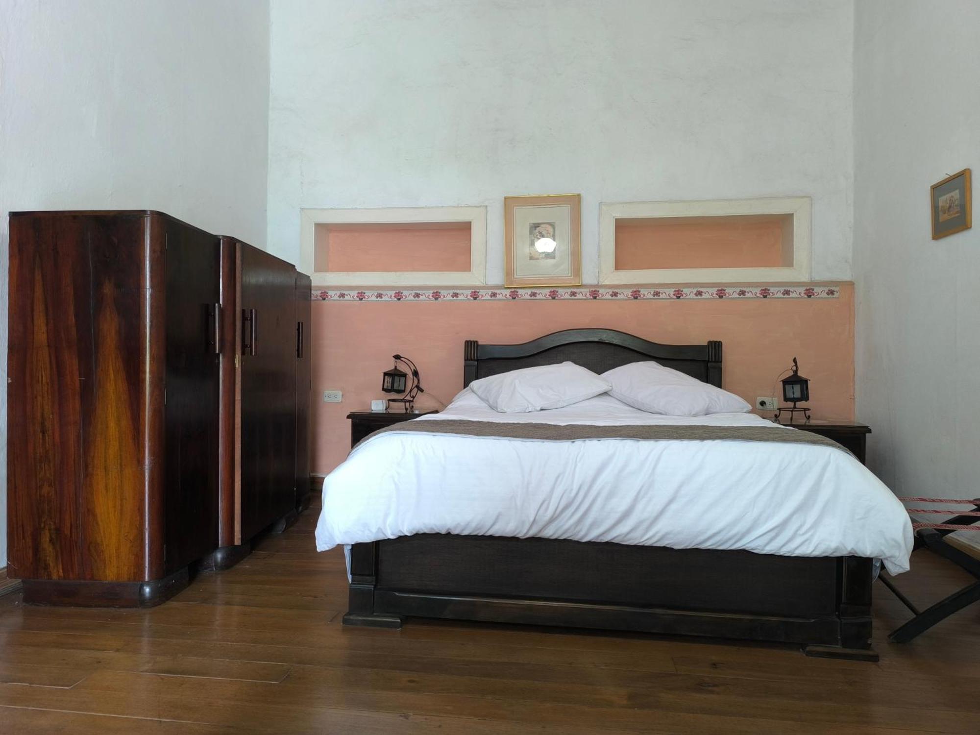 ポパヤン La Casa De Mima Bed & Breakfast エクステリア 写真