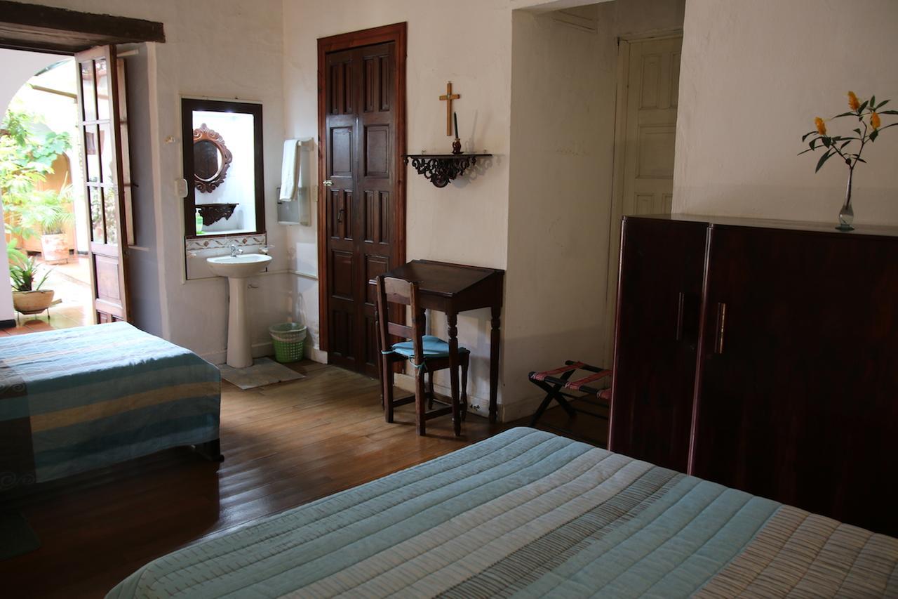ポパヤン La Casa De Mima Bed & Breakfast エクステリア 写真