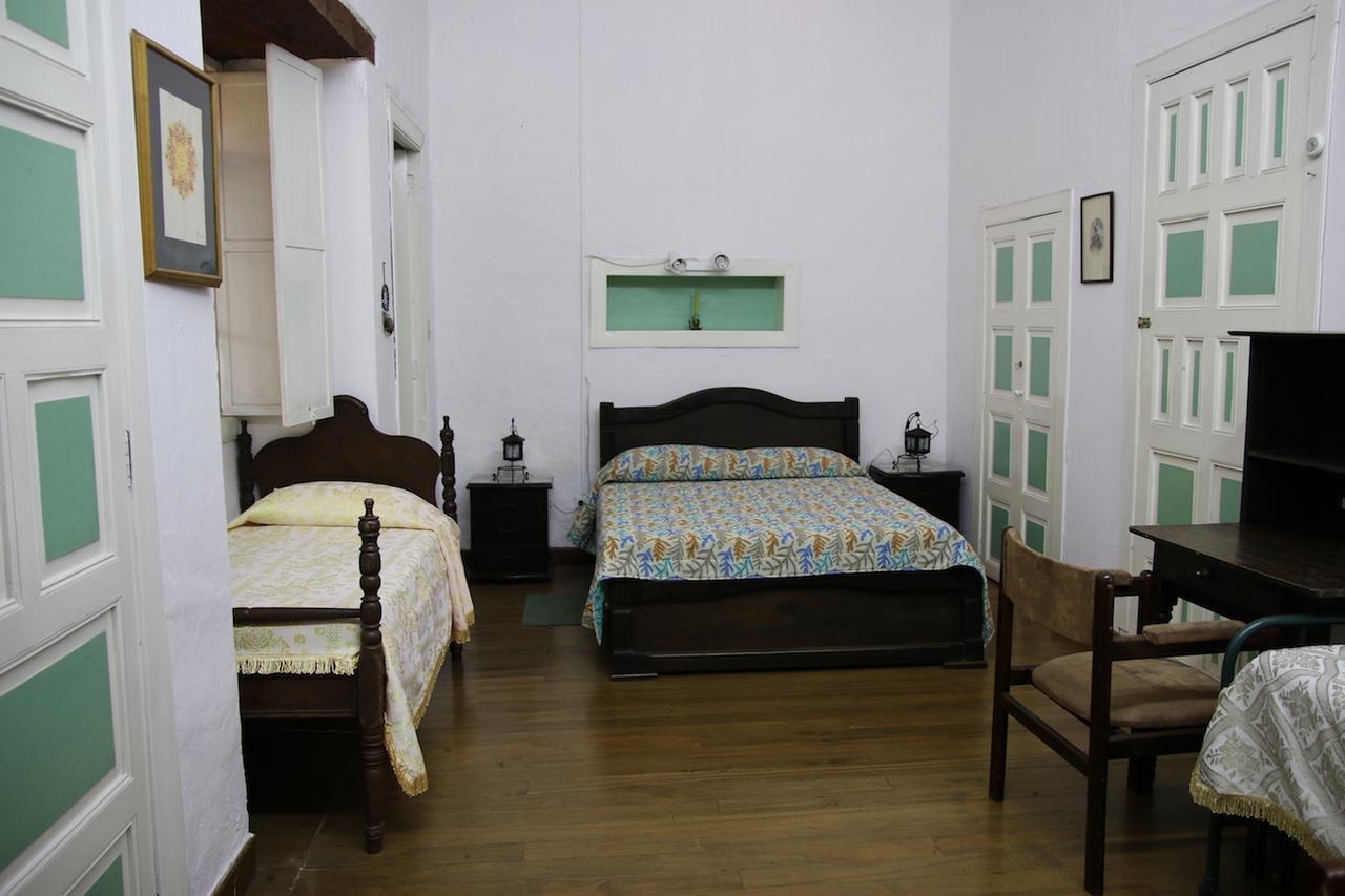 ポパヤン La Casa De Mima Bed & Breakfast エクステリア 写真